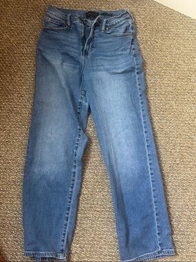 kendall & Kylie Classic Women's Blue Denim Jeans